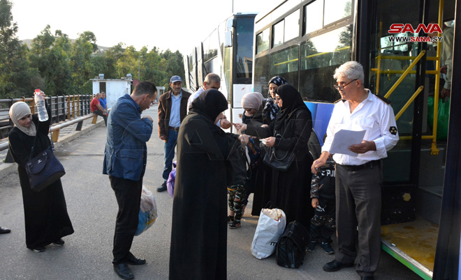 لبنان.. عودة لاجئين سوريين إلى بلادهم