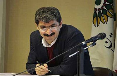 السلطات الإيرانية تعتقل شاعراً كردياً معروفاً في طهران