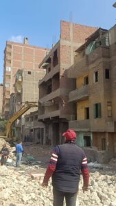 عانت لعقود من العشوائية.. إزالة «عزبة أبو قرن» بمنطقة مصر القديمة