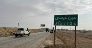 المرصد: القوات التركية تقصف بالمدفعية الثقيلة مخيم عين عيسى وعدة قرى شمالي الرقة
