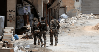 إصابة عنصر من قوات الحكومة السورية برصاص هيئة “تحرير الشام” بريف إدلب