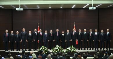 أردوغان يعلن التشكيلة الحكومية الجديدة وتغير وزراء الداخلية والخارجية والدفاع