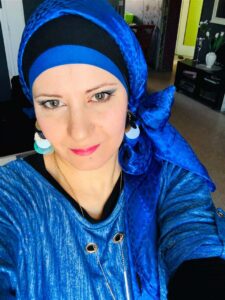 “أسماء لامعة في سماء المدينة” – خديجة بن عادل