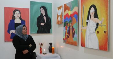 بمناسبة 8 آذار افتتاح معرض في مركز هوري للثقافة والفن بمدينة عامودا (5)