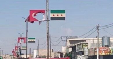 تخريب علم تركيا شمال سوريا