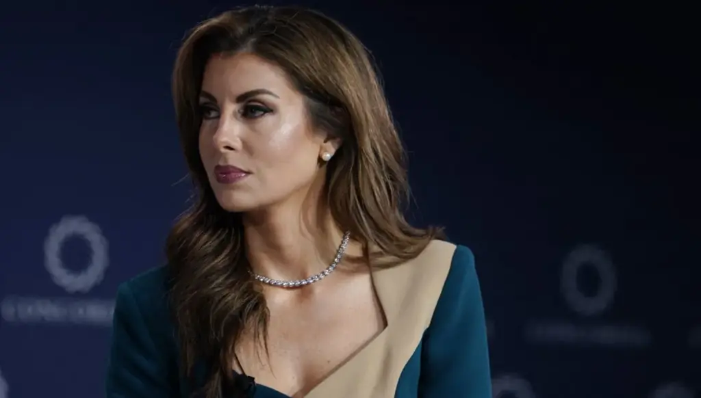 مسؤولة أمريكية قدمنا مطالب للشرع تؤكد على ضرورة إشراك المسيحيين والكرد والدروز والعلويين في الحكومة السورية (فيديو)