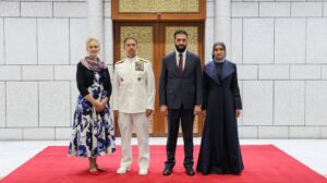 قائد القيادة المركزية الأمريكية (سنتكوم) يلتقي في دمشق برئيس السلطة الانتقالية في سوريا