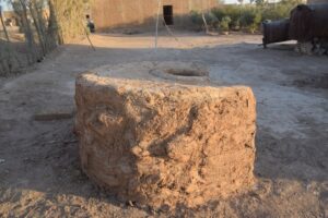 التنور.. جسر بين الماضي والحاضر في صناعة الخبز (صور)