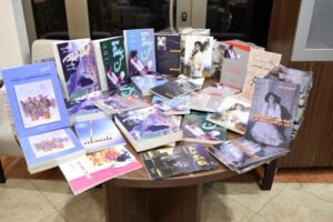 لعرض نتاجها الأدبي ..السيدة گەلاوێژ ..تُشارك في معرض ميزوبوتاميا ..آمد شمالي كوردستان