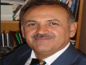 عرض مبسط لموضوع معقد- تقییم لكتاب “الثقة بالنفس” تأليف باللغة الكوردیة – اللهجة البهدینیة: ياسر سعيد، عالم نفسی