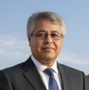 انكشاف الأقنعة