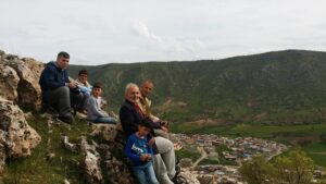 من  ادب الرحلات | قرية  الشيخ حسن وجبل الصوامع ..خطواتي على دروب التاريخ في كوردستان