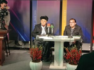 مراسم تعريف بكتاب «جلال طالباني» في صالون صفحة 9 بأربيل