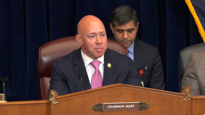 جلسة في الكونغرس الأميركي: تحذيرات من جرائم ضد الكرد والأقليات وعرض مقاطع صادمة داخل الجلسة