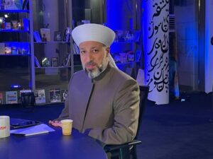 الأمانة التاريخية بين الرواية الشفوية والتوثيق: قراءة في وثائقي “قصة أكراد سوريا”