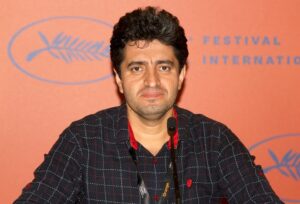منصور جهاني في مقابلة مع مجلة هوليوود ريبورتر: الضربات الجوية أصابت بنية صناعة السينما الإيرانية