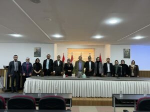 جامعة دهوك تحتفي بالسندباد الكوردي: رحلة بدل رفو من  كوردستان إلى  العالم ..اشراقات ادب الرحلات 