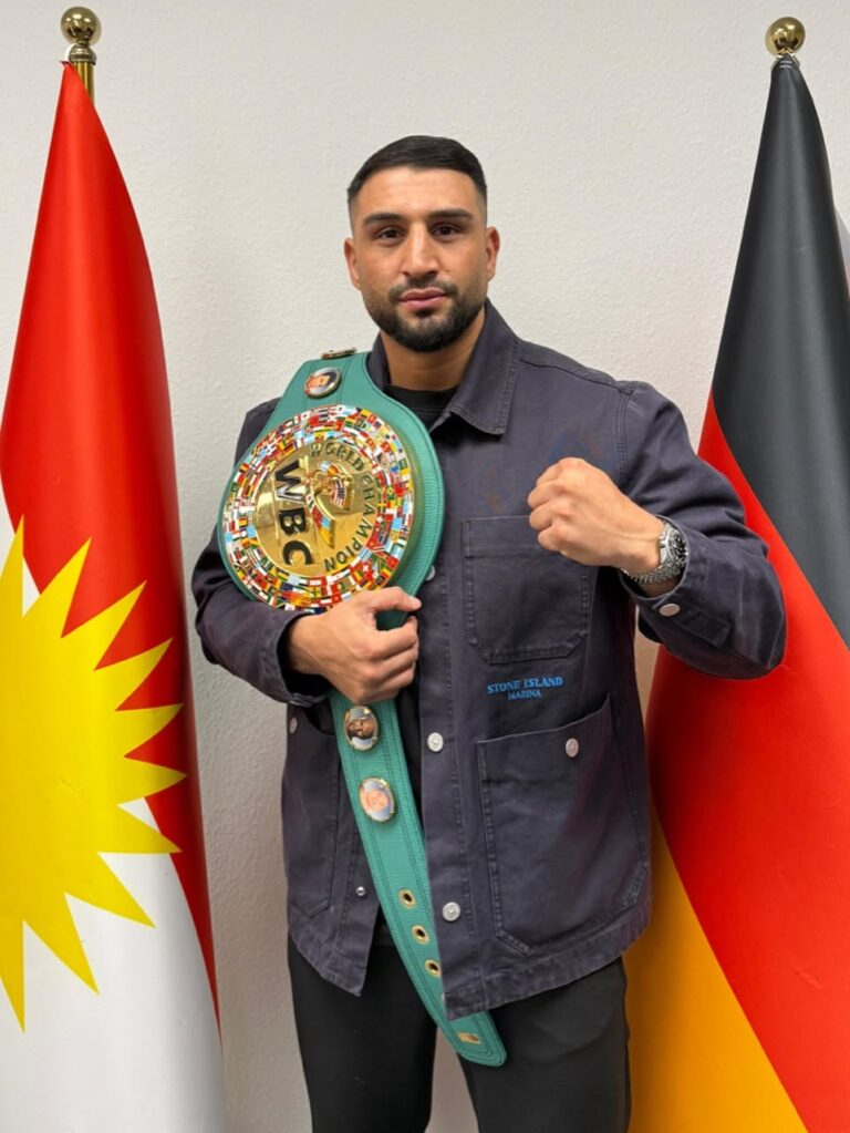 عكيد كابيال يكتب التاريخ.. أول ملاكم كردي يتوج بطلاً للعالم في الوزن الثقيل وتهنئة من مسرور بارزاني