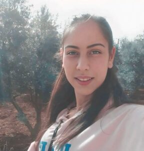 انقطاع الاتصال بشابة منذ أيام بعد توجهها إلى دمشق لزيارة ذويها