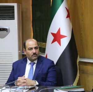 قيادي في وزارة الدفاع يواصل الاستيلاء على بناء سكني في عفرين