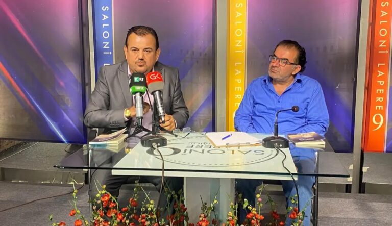 صالون صفحة 9 يحتفي بكتاب «مذكرات ربطتها الرياح» للشاعر عيسى حسين