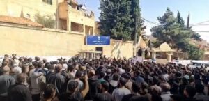 رنكوس تشيّع قتلى العملية الأمنية وسط غضب شعبي ومطالبات بكشف ملابسات الحادثة